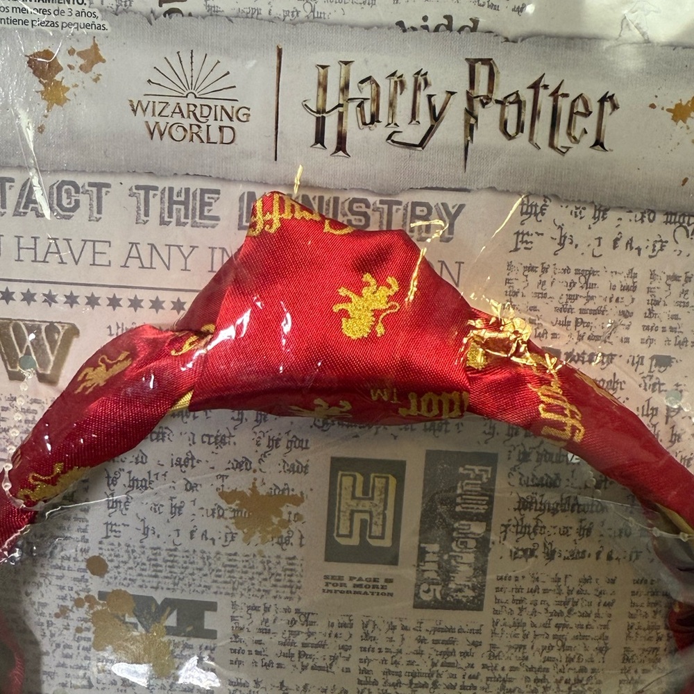 Harry Potter Red Headband house of Gryffindor - Picture 5 of 5